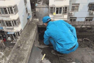 ​防水层漏水怎么修