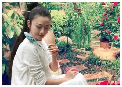 ​杨丽萍3000万“月亮宫”被查封，外表光鲜亮丽，里面却不干净！