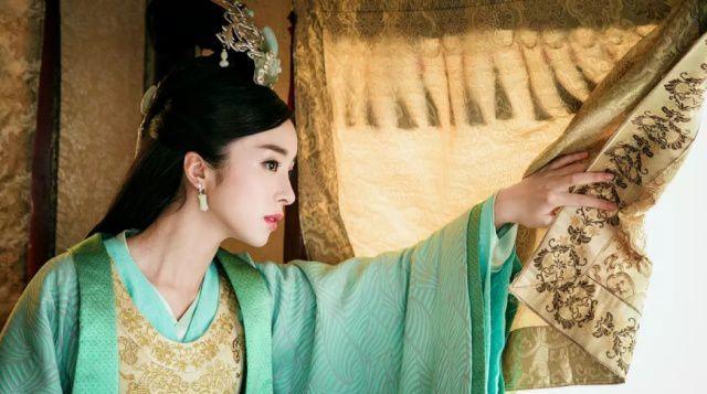 《独孤皇后》遇口碑危机，被吐槽“中年玛丽苏”，颜值被隔壁完爆