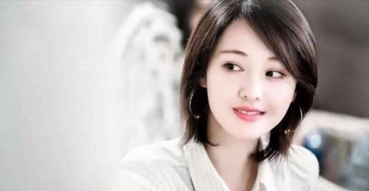 郑爽新剧接档《芝麻胡同》，女主们演技与颜值高度统一，观看性强