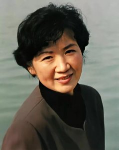 ​“老戏骨”曹翠芬：人到中年爆红，与演员丈夫相爱一生却有遗憾