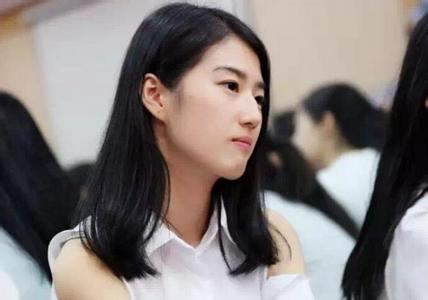 实拍女大学生宿舍，有的干净温馨有的邋遢脏乱，差距怎么这么大