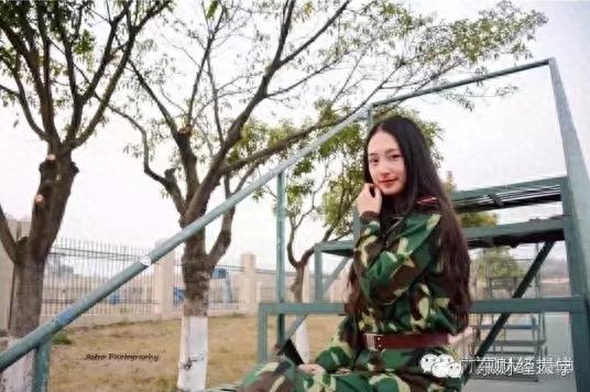 王思聪钦点女神！谭盐盐：名字有点咸，笑容有点甜