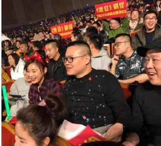 ​天佑怼赵英俊没资格当评委，想不到第一场演唱会来了半个娱乐圈！