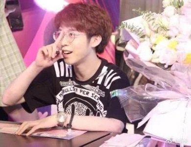 ​嗨氏回归直播间，入驻快手游戏平台，上手诸葛亮再次突破想象