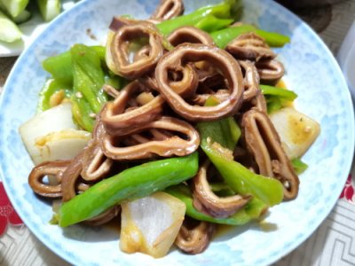 ​麻辣驴板肠、卤驴肠、辣椒洋葱炒驴肠，教你做卤驴板肠的三种吃法