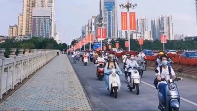 ​广西南宁电动车大军，780万人口300万辆电动车，是因为太穷了吗？