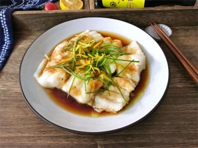 ​学会这样做清蒸龙利鱼，鲜美营养超美味，吃一次就让你忘不了