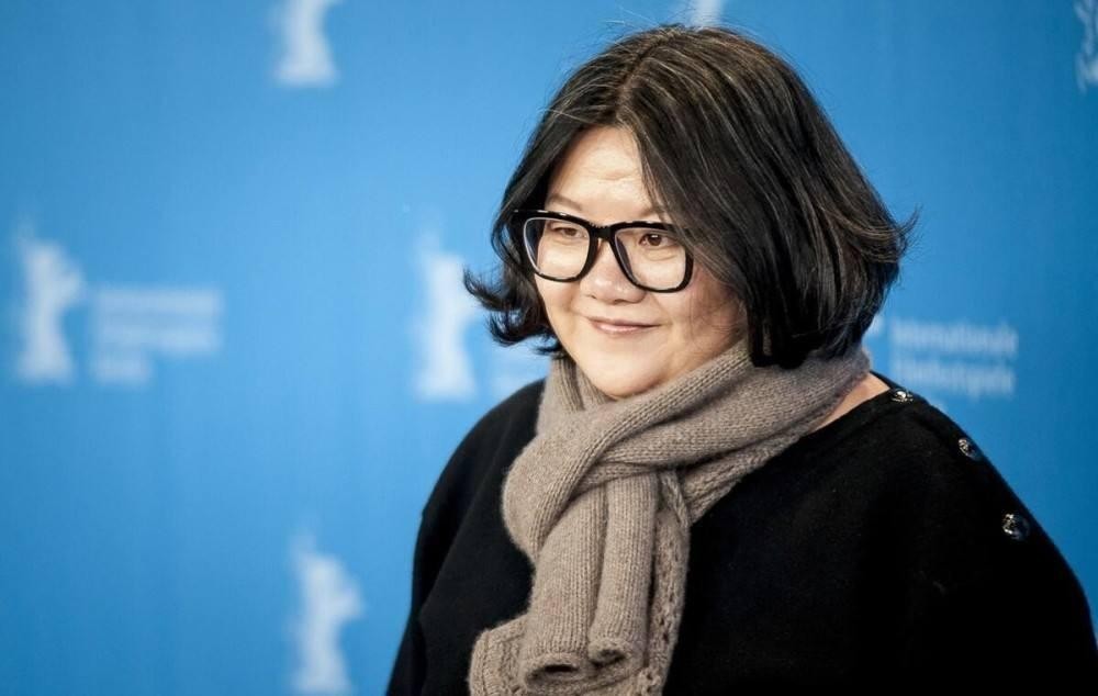 洪晃个人资料简介及家世（洪晃：结了四次婚后才发现，杨小平才是最适合我的那一个）