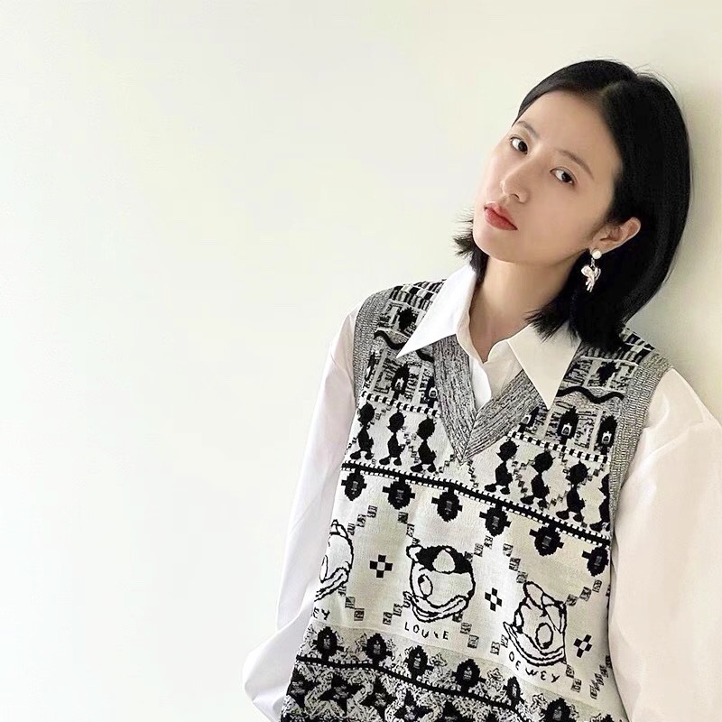 周雨彤在作品《我在他乡挺好的》里面，到底有多会穿？