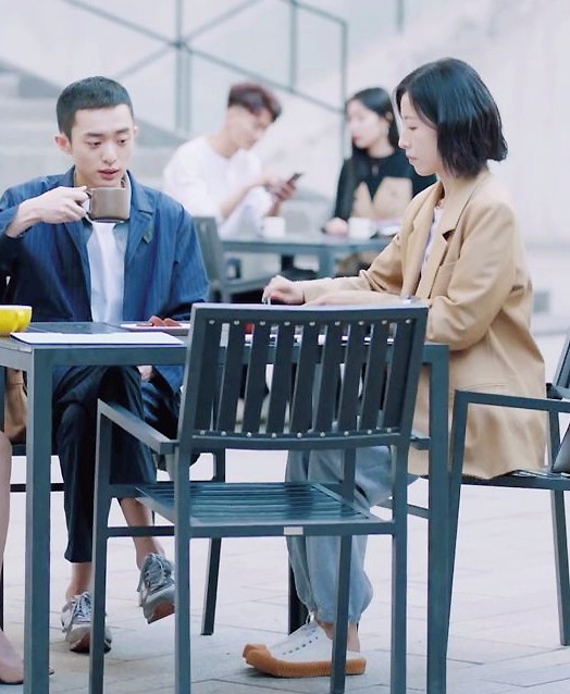 周雨彤在作品《我在他乡挺好的》里面，到底有多会穿？
