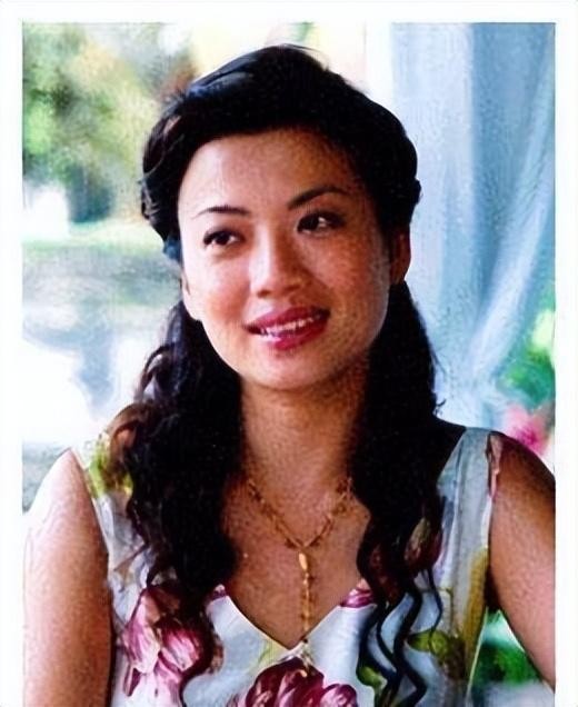 为音乐而生的仙子张也，为何54岁还不结婚？