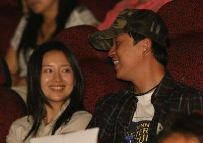 ​董洁潘粤明(董洁潘粤明为什么离婚)