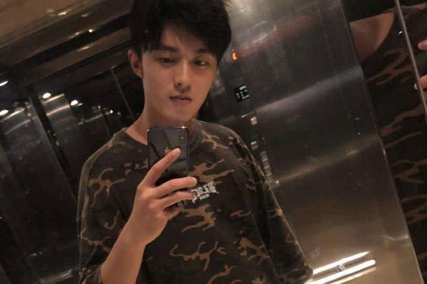 徐洋个人资料简介 没有什么背景非常一般