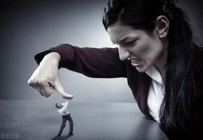 ​气场强大的人，有5个专属气场，看你占了几个