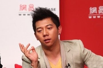 胡海泉老婆白雪是圈外人吗 到底爆料的真实性是什么样呢