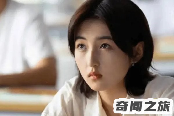 张子枫黄磊什么关系前辈与晚辈关系(曾在剧中饰演过父女)(3)_