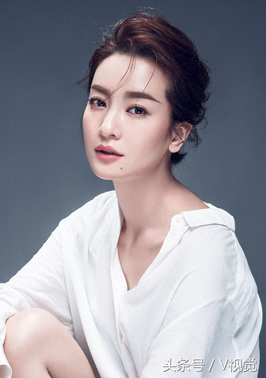 李晟主演古装剧《新还珠格格》《倾城绝恋》《班淑传奇》《幻城》