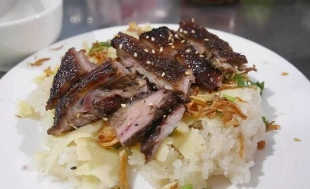 广南县美食，越南芽庄有什么美食？图6