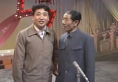 ​姜昆，传统与创新的交织，相声界的璀璨明星