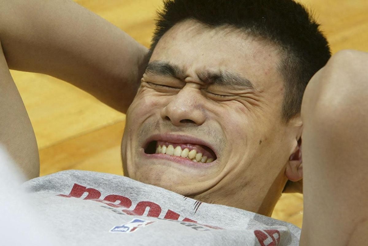 姚明25张绝版照片曝光 从上海大男孩到中国标志
