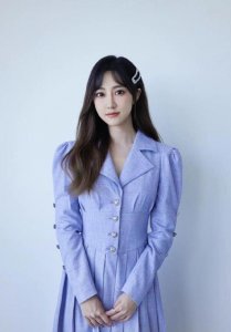 ​丝芭诉冯薪朵违约一审获赔120万 冯薪朵提出上诉