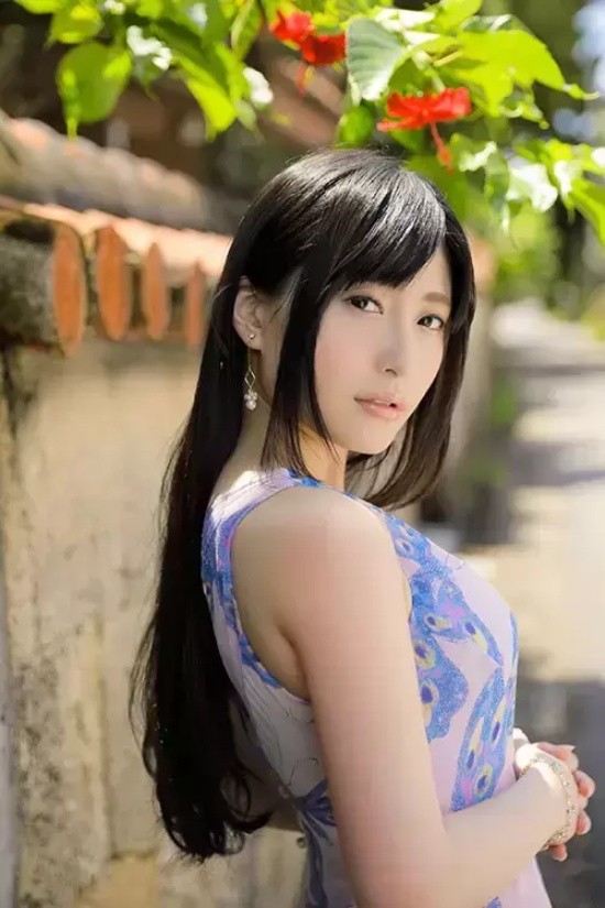 擅长制作糖果的北野望美图分享，拍起戏来也很甜！