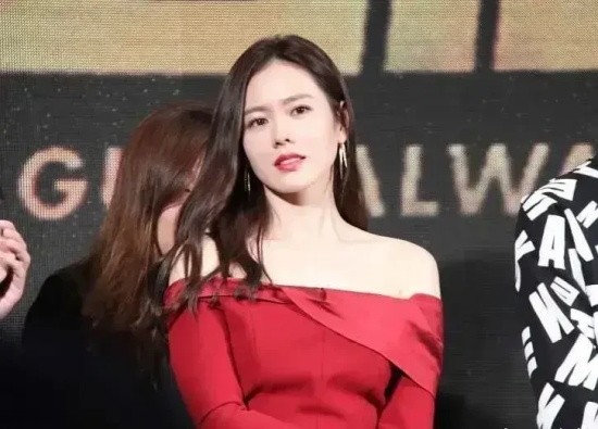 不老女神孙艺珍，18韶华应犹在