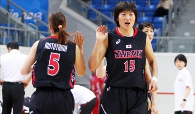 ​1.9米女篮天才入日本籍，曾4次率队击败中国，退役后却想回国赚钱