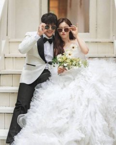 ​朴智妍老公被曝酒吧猎艳 此前曾传二人婚变