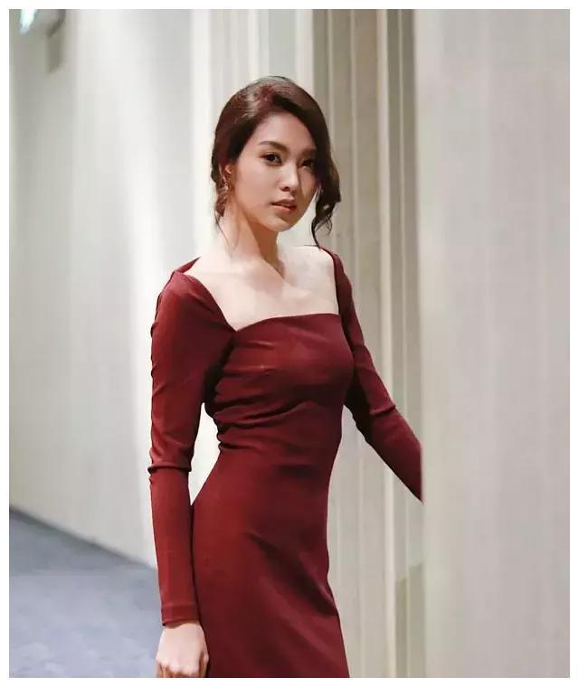 新铁石心肠爆红，这个女主也太好看了吧？