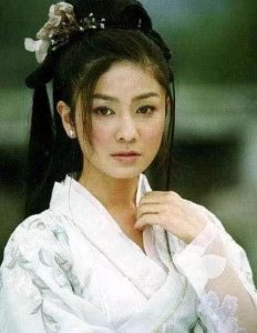 ​胡可年轻时的古装大合集(胡可演过的电视剧)