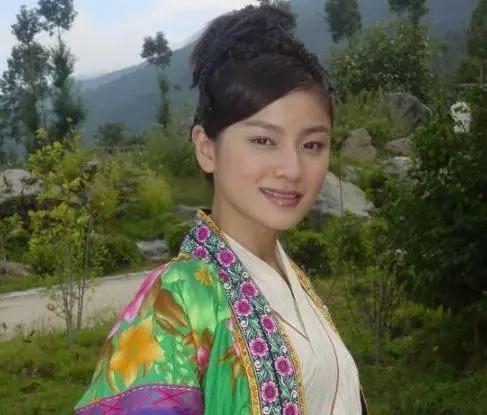 胡可演过的电视剧（胡可年轻时的古装大合集）(6)