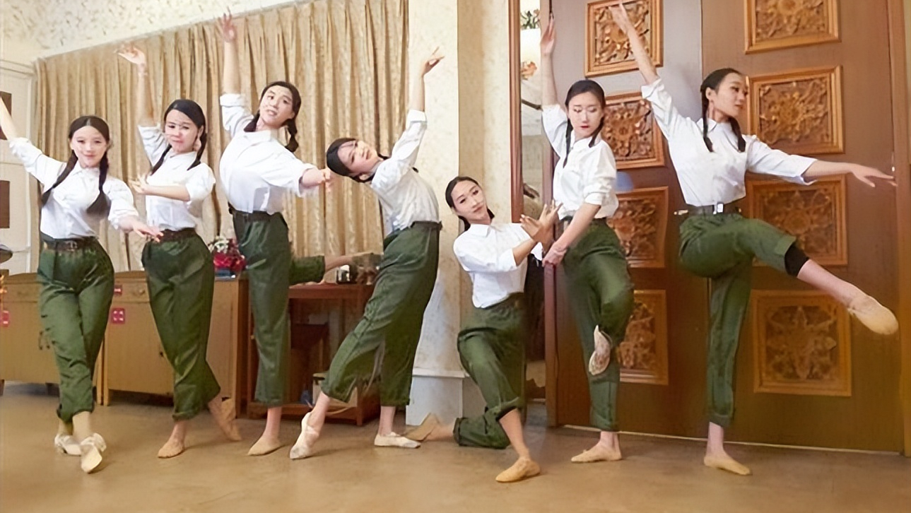 刘三姐简介个人资料（80年代走红的女星“刘三姐”，靠出卖美色敛财76万元，92年被枪决）