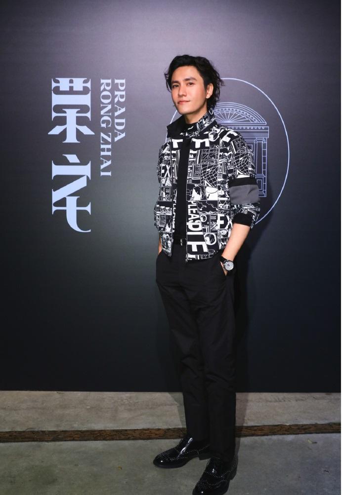 陈坤登画报长发撩人，文艺青年一出手其他流量明星请靠边站