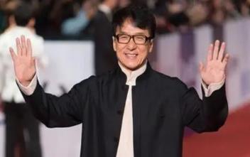 成龙是哪里人(成龙个人资料简介)
