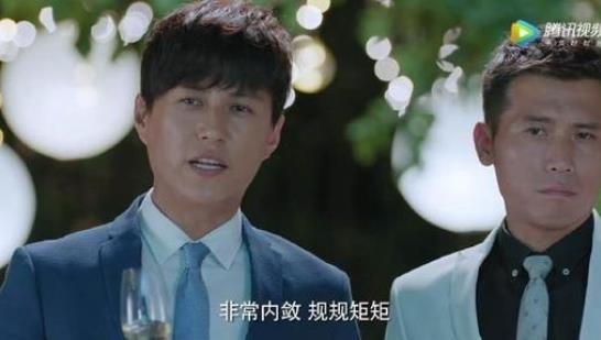 维妮娜嘴巴是整容了 维妮娜嘴巴好丑