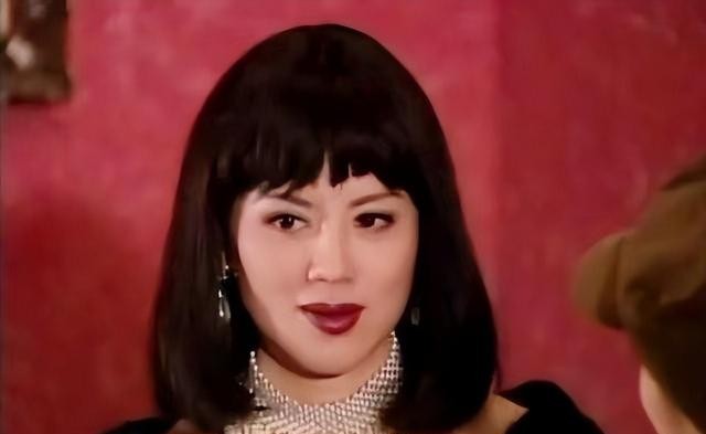 中国最漂亮女生第一名（她被誉为中国第一美妇）