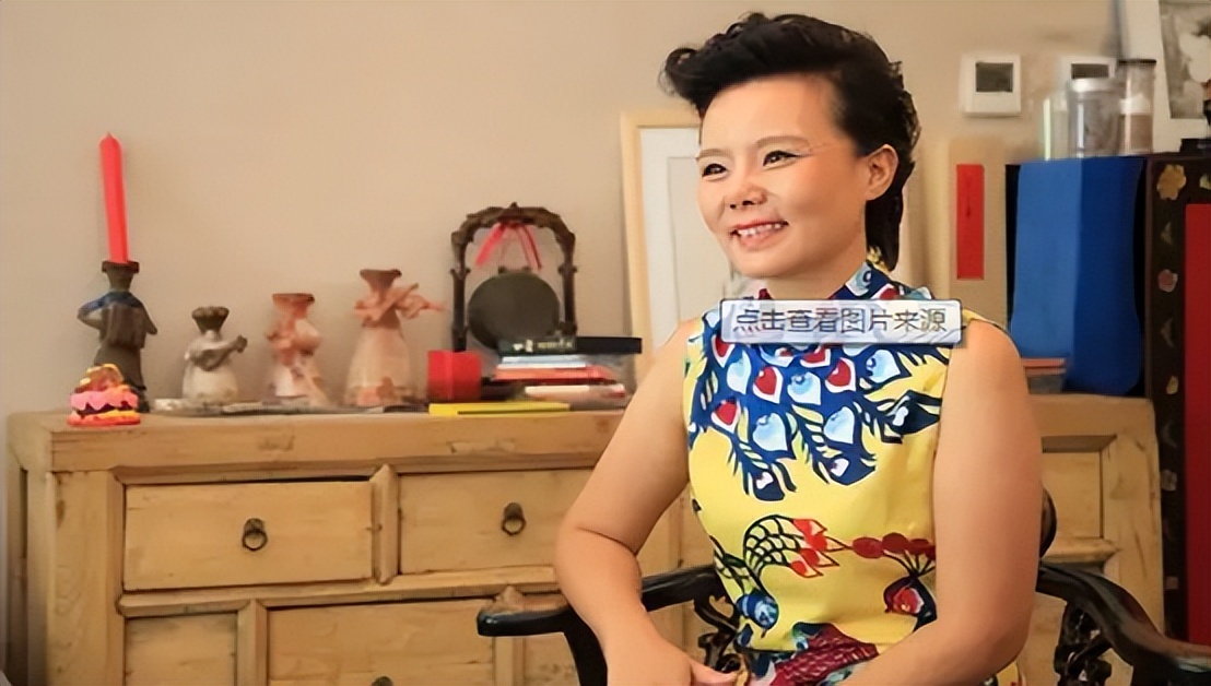 “神曲教母”龚琳娜：公开批判假唱，大胆指责王菲，她什么来头？