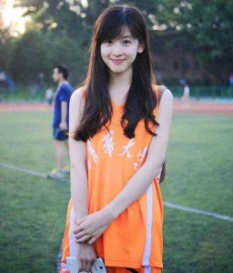 “奶茶妹妹”章泽天的婚姻:刘强东事件第3年,她在干什么?