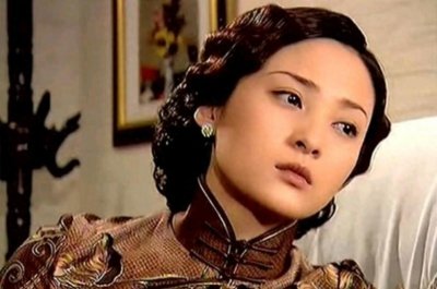 ​《半生缘》顾曼璐后半生凄惨，不是因为祝鸿才，而是一个女人