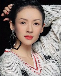​章子怡40岁高龄为三婚丈夫生儿子，称这是她这辈子最正确的决定