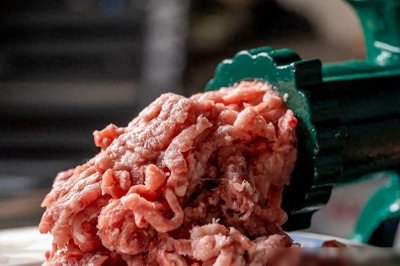 ​包羊肉馅饺子，牢记：1放2不沾，肉嫩鲜香没膻味，吃着解馋又暖和