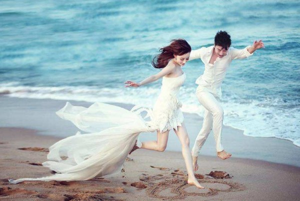 李小璐疑将女儿改名跟自己姓，改名后的贾云馨现在叫什么？