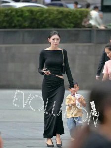 ​一看这气质就是上海独有的辣妈！