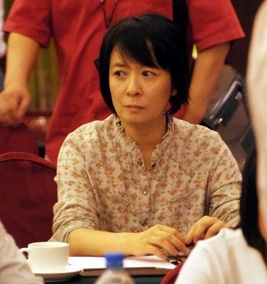 王京花百科个人资料图片（事业上的女强人 生活上的好母亲）