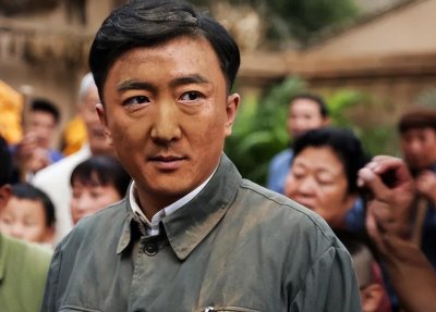 ​演员刘伯勋个人资料简介：41岁意外离世，留下幼子与7个月大的女儿