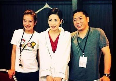 赵薇因为什么离的婚(昔日恩爱的模范夫妻为何频传婚变)