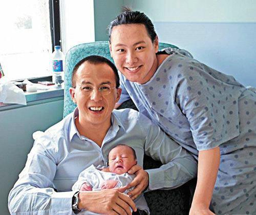 吴佩慈怀四胎的原因（这些女明星都拼了）(13)