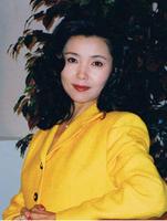 老电影红牡丹姜黎黎主演(旧影漂亮的红牡丹)(8)